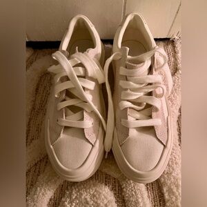 converse platform sneakers. never worn.